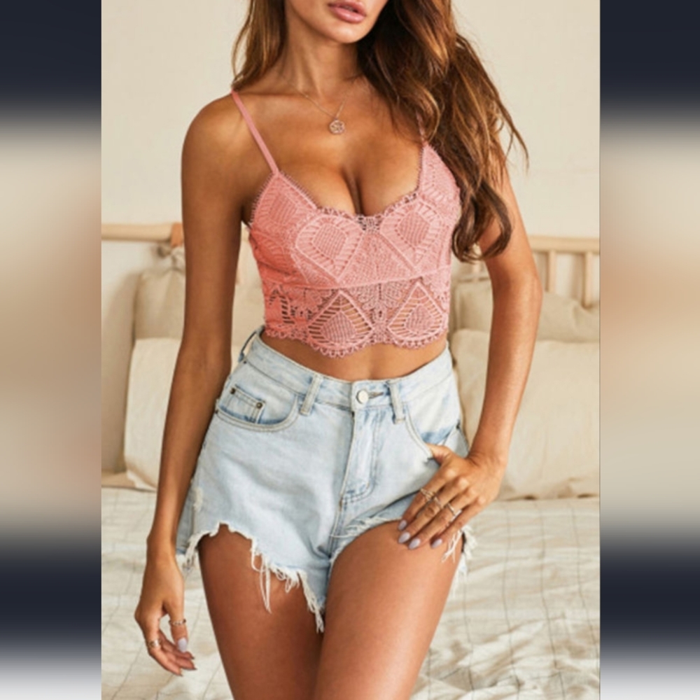 New Pink Patterned Lace Bralette